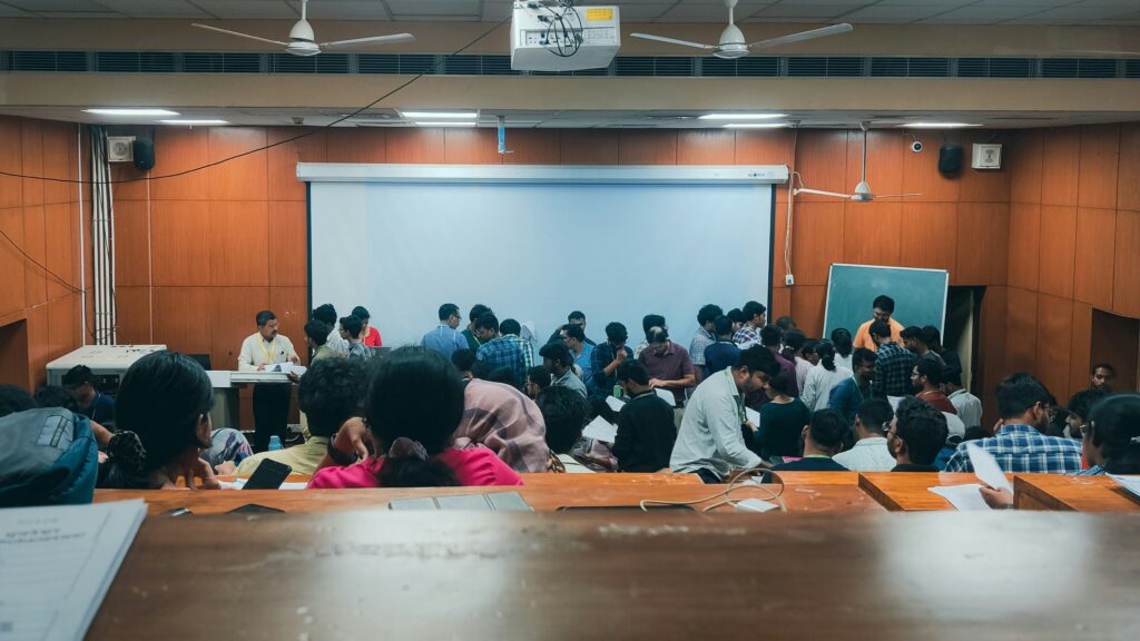 เลือกคณะที่เหมาะกับเรา ตัดสินใจครั้งสำคัญที่กำหนดอนาคต 4 ปีและตลอดชีวิต